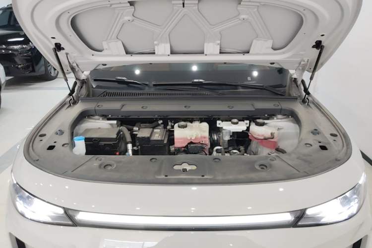 Used Leapmotor C10 2026 605 LiDAR Version Engine Bay
