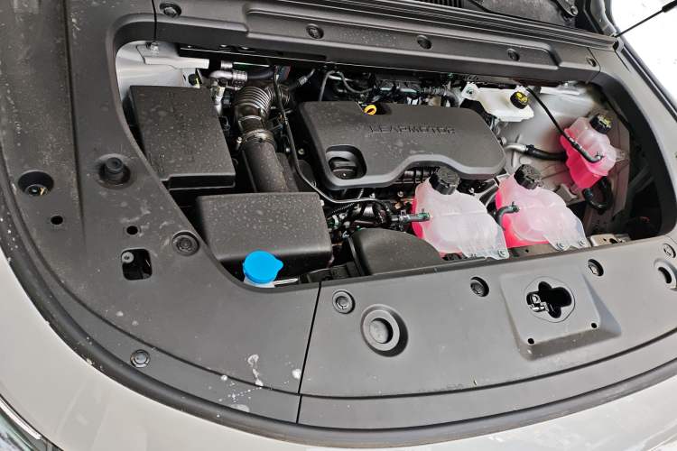 Used Leapmotor C10 2026 210 Joyful Edition Engine Bay Right