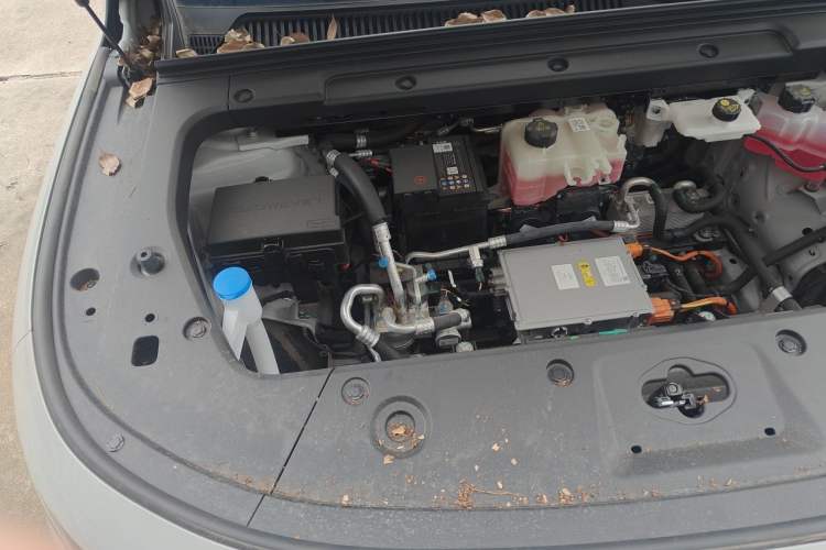 Used Leapmotor C10 2026 605 LiDAR Version Engine Bay Right