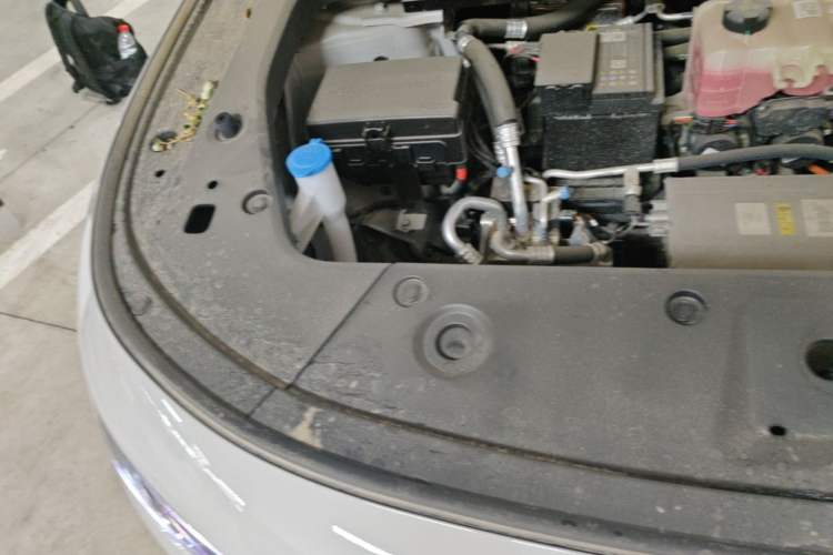 Used Leapmotor C10 2026 605 LiDAR Version Engine Bay Right