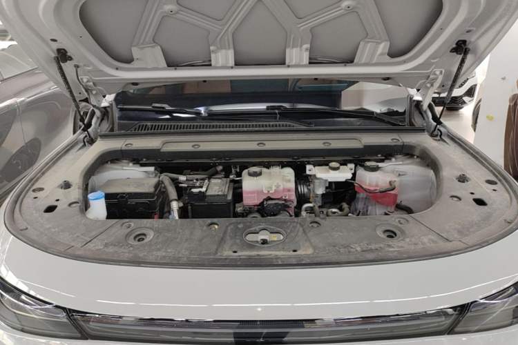 Used Leapmotor C10 2026 605 LiDAR Version Engine Bay