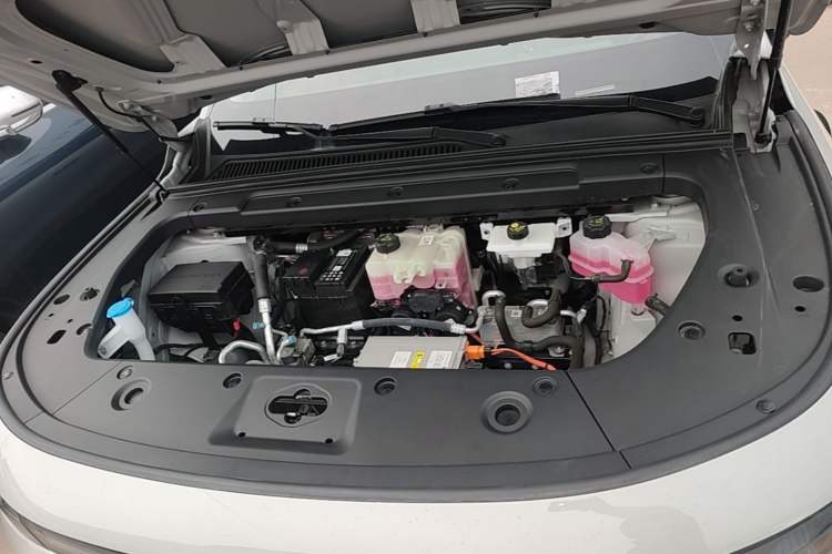 Used Leapmotor C10 2026 605 LiDAR Version Engine Bay