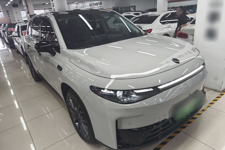 Used Leapmotor C10 2026 605 Enjoyment Edition Front Right 45 Deg
