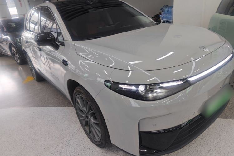 Used Leapmotor C10 2026 605 LiDAR Version Front Right 45 Deg