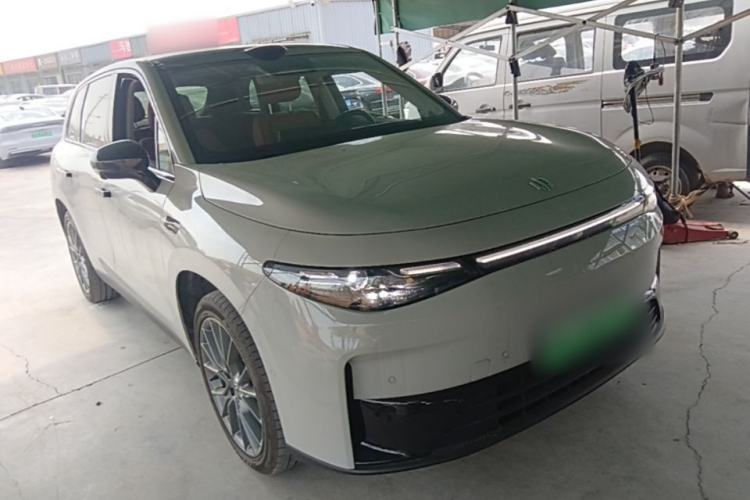 Used Leapmotor C10 2026 605 LiDAR Version Front Right 45 Deg