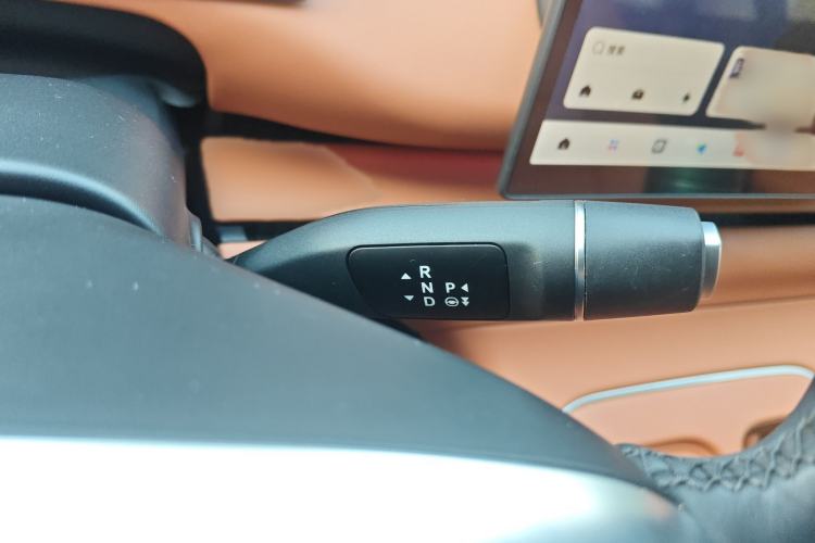 Used Leapmotor C10 2026 210 Joyful Edition Gear Lever