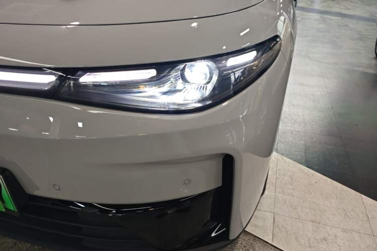 Used Leapmotor C10 2026 605 LiDAR Version Left Front Headlight