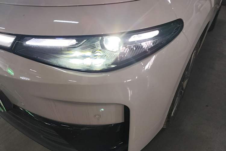Used Leapmotor C10 2026 605 LiDAR Version Left Front Headlight