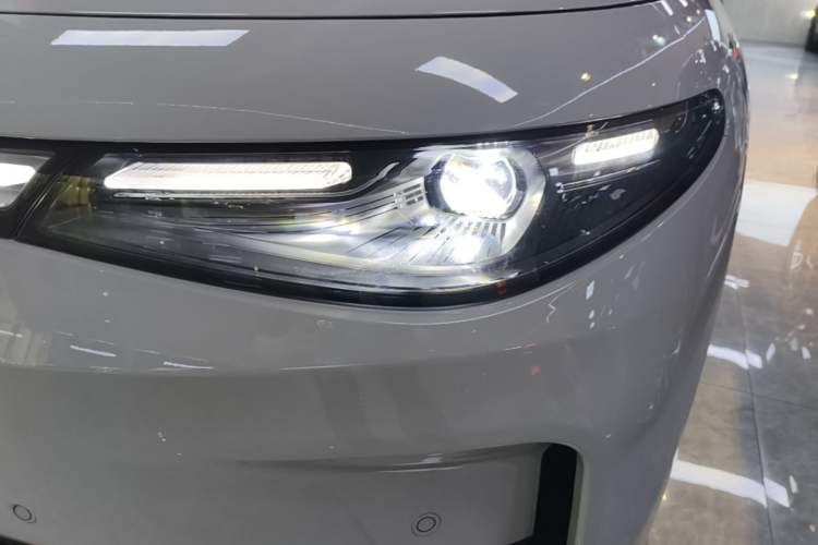 Used Leapmotor C10 2026 210 LiDAR Version Left Front Headlight
