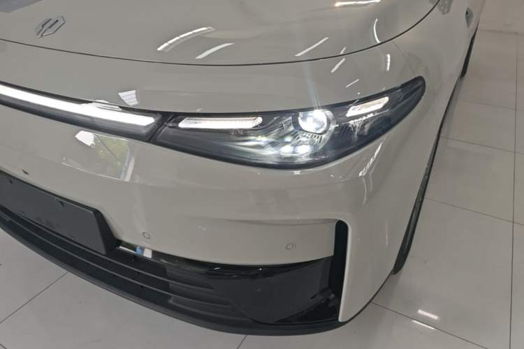 Used Leapmotor C10 2026 605 LiDAR Version Left Front Headlight