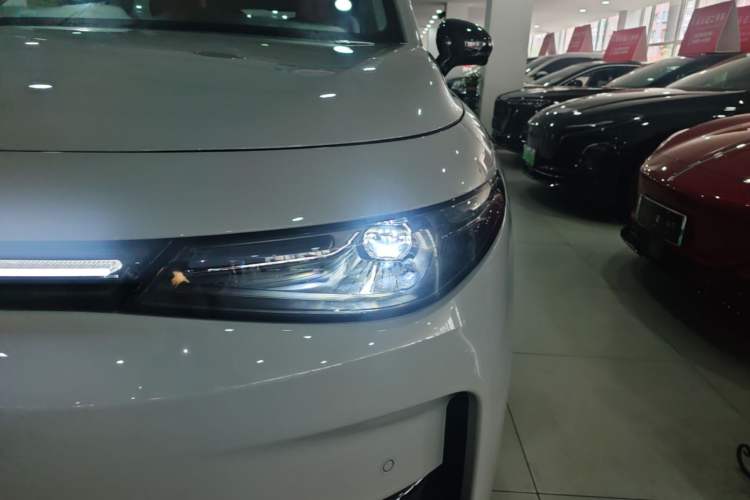 Used Leapmotor C10 2026 605 LiDAR Version Left Front Headlight