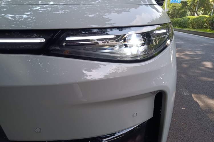 Used Leapmotor C10 2026 605 LiDAR Version Left Front Headlight