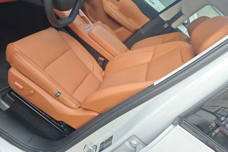 Used Leapmotor C10 2026 210 Joyful Edition Left Front Seat