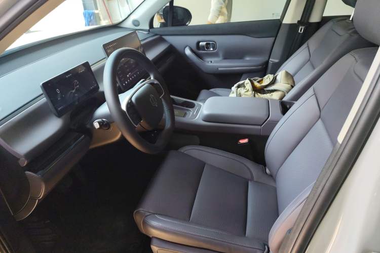 Used Leapmotor C10 2026 605 LiDAR Version Left Front Seat
