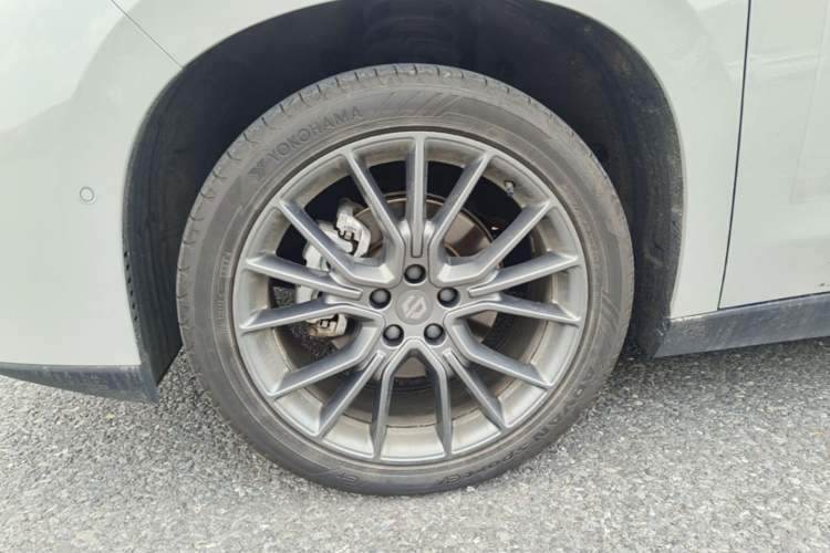 Used Leapmotor C10 2026 605 LiDAR Version Left Front Wheel Hub