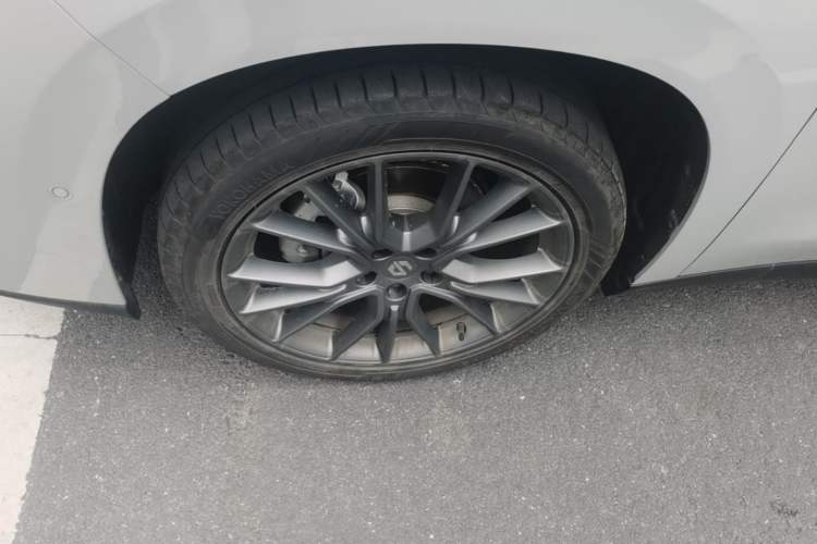 Used Leapmotor C10 2026 605 LiDAR Version Left Front Wheel Hub