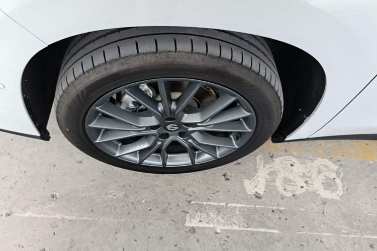 Used Leapmotor C10 2026 605 Enjoyment Edition Left Front Wheel Hub