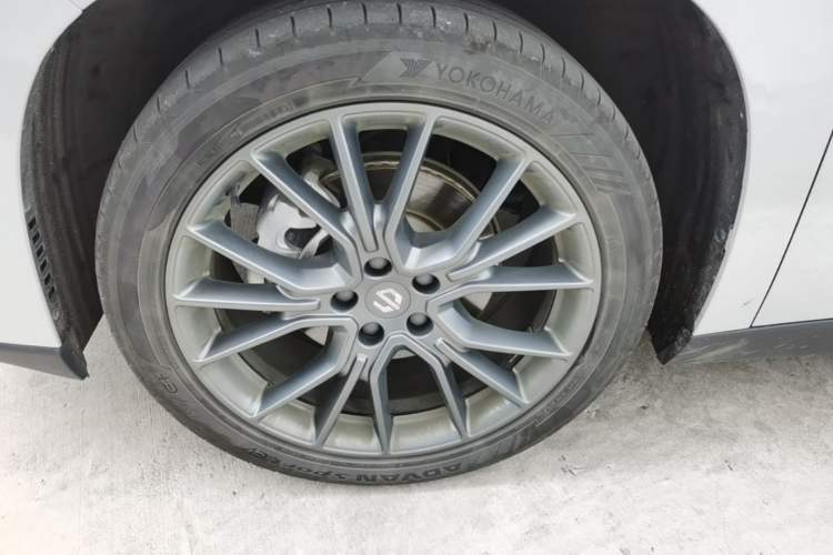 Used Leapmotor C10 2026 605 LiDAR Version Left Front Wheel Hub