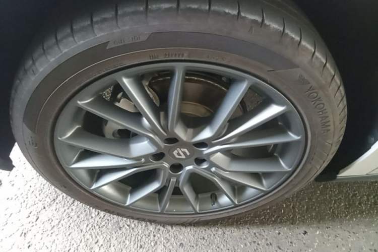 Used Leapmotor C10 2026 605 LiDAR Version Left Front Wheel Hub