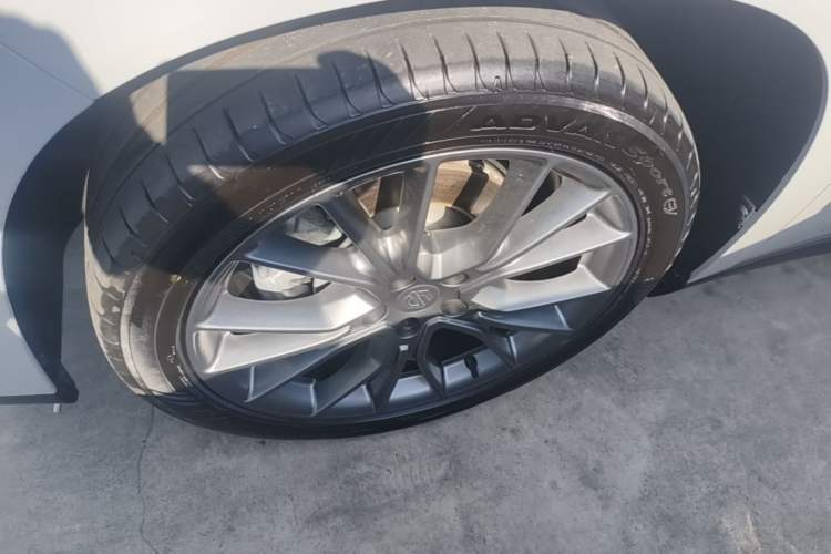 Used Leapmotor C10 2026 605 LiDAR Version Left Front Wheel Hub