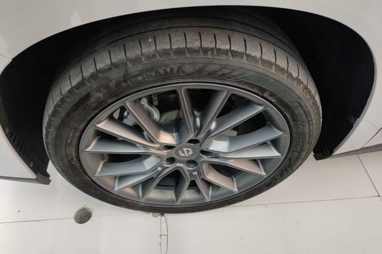 Used Leapmotor C10 2026 605 LiDAR Version Left Front Wheel Hub