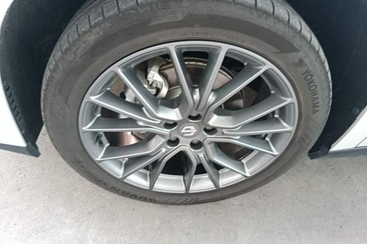 Used Leapmotor C10 2026 605 LiDAR Version Left Front Wheel Hub