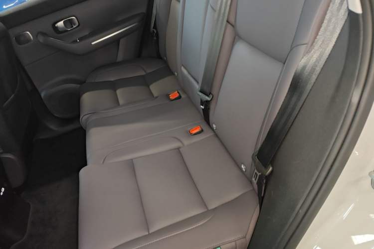 Used Leapmotor C10 2026 605 LiDAR Version Left Rear Seat