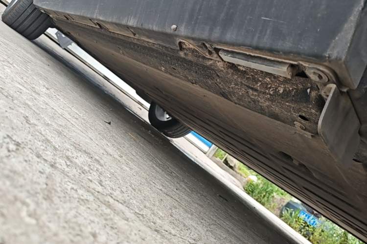 Used Leapmotor C10 2026 605 LiDAR Version Left Side Sill