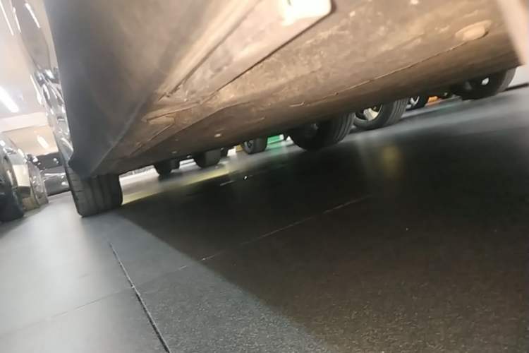 Used Leapmotor C10 2026 605 LiDAR Version Left Side Sill