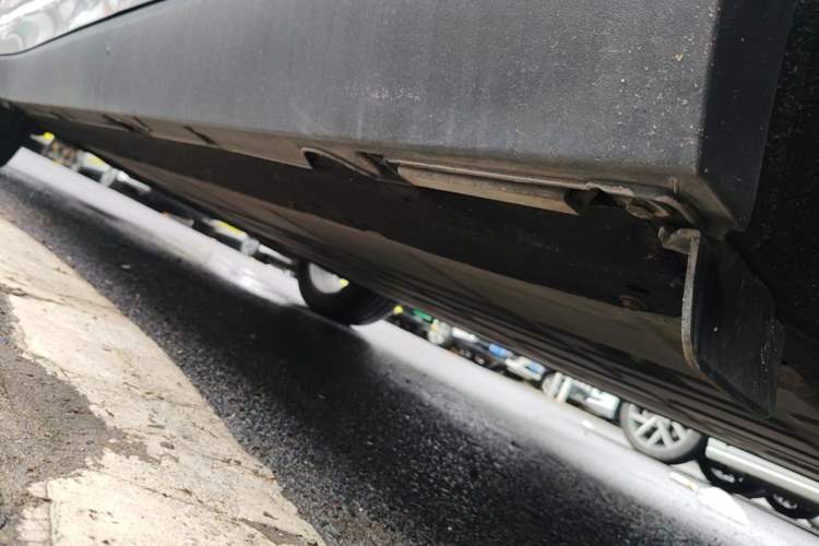 Used Leapmotor C10 2026 605 LiDAR Version Left Side Sill