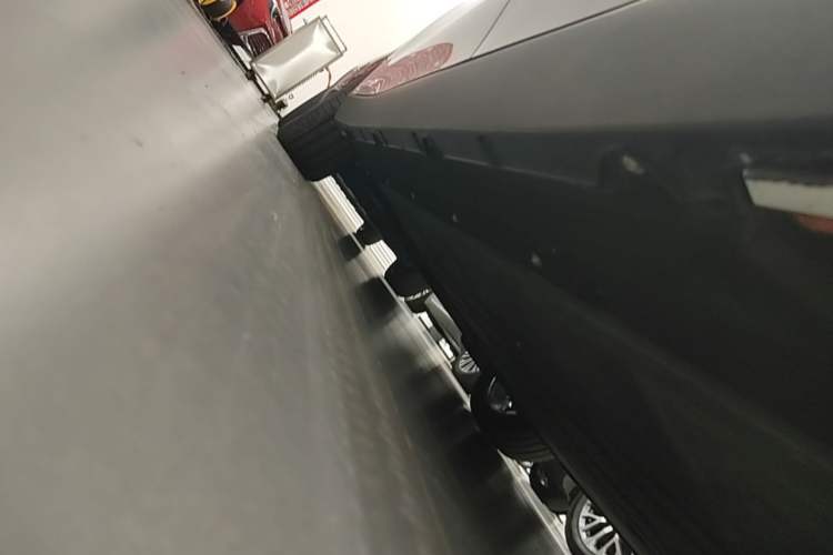 Used Leapmotor C10 2026 605 LiDAR Version Left Side Sill