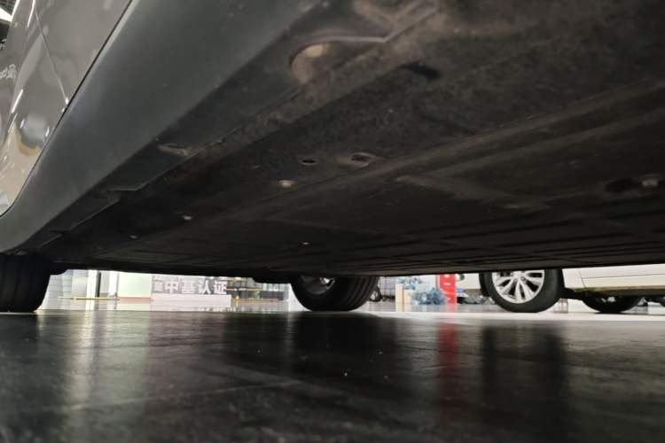 Used Leapmotor C10 2026 605 LiDAR Version Left Side Sill