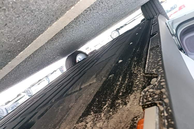 Used Leapmotor C10 2026 605 Enjoyment Edition Left Side Sill