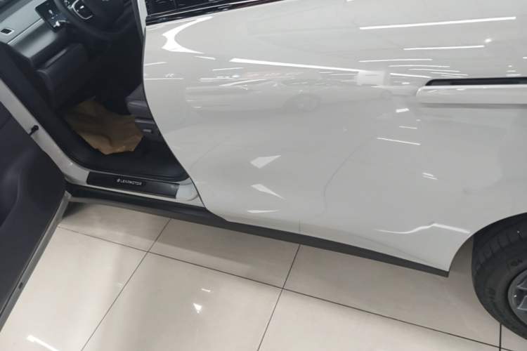Used Leapmotor C10 2026 605 Enjoyment Edition Left Side Sill