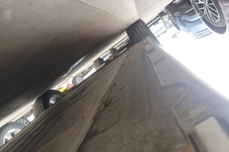 Used Leapmotor C10 2026 605 LiDAR Version Left Side Sill
