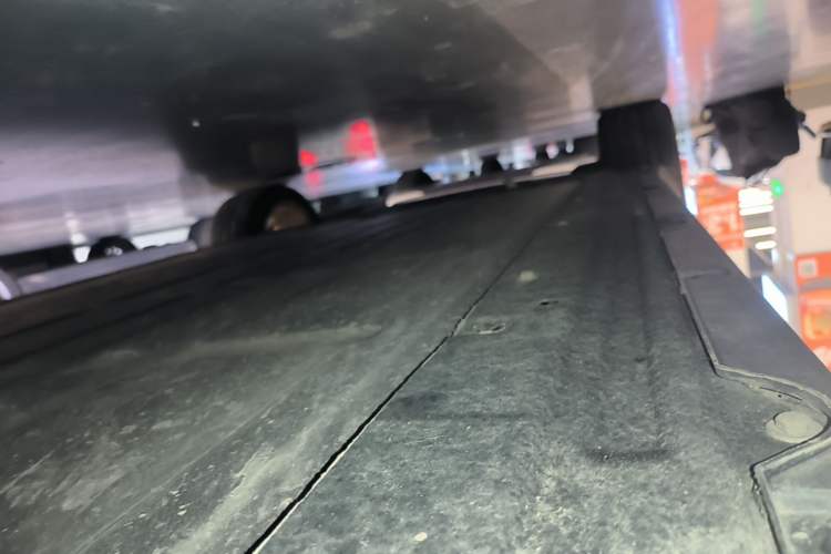 Used Leapmotor C10 2026 605 LiDAR Version Left Side Sill