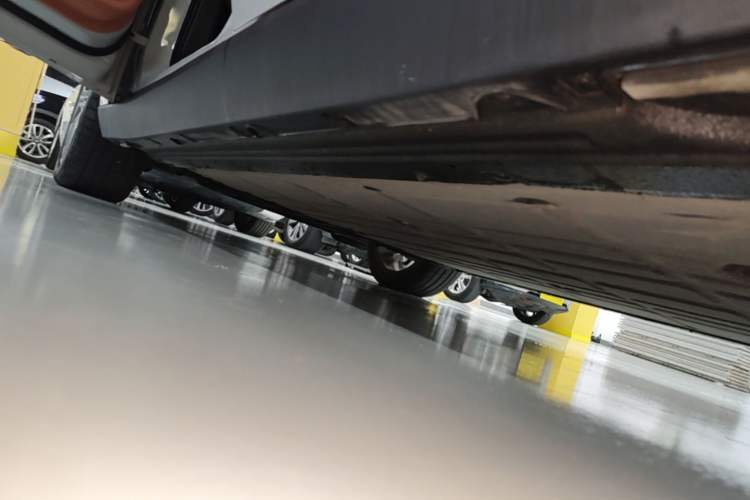 Used Leapmotor C10 2026 605 LiDAR Version Left Side Sill
