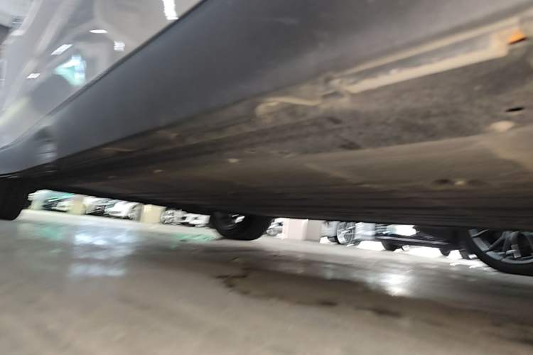 Used Leapmotor C10 2026 605 LiDAR Version Left Side Sill