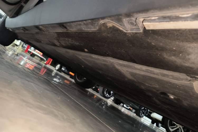 Used Leapmotor C10 2026 605 LiDAR Version Left Side Sill