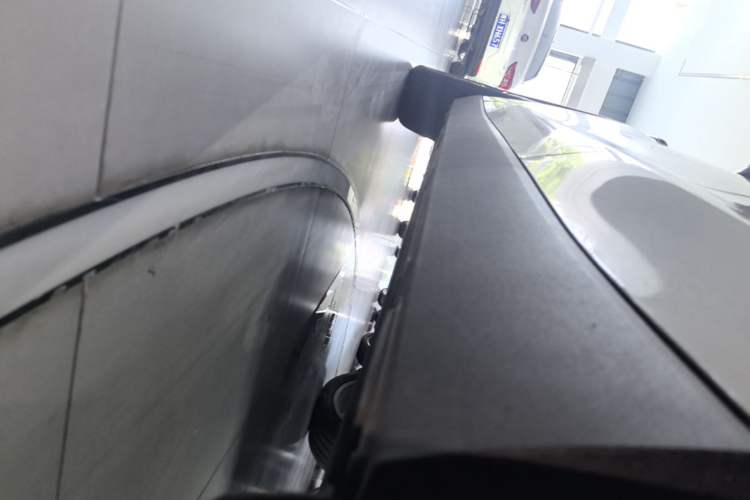 Used Leapmotor C10 2026 605 LiDAR Version Left Side Sill