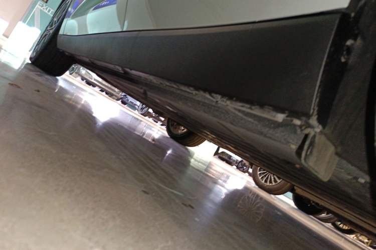 Used Leapmotor C10 2026 605 LiDAR Version Left Side Sill