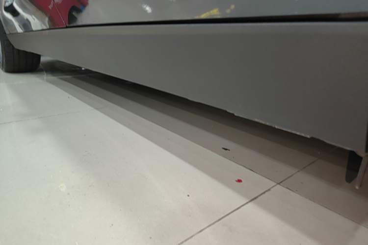 Used Leapmotor C10 2026 605 LiDAR Version Left Side Sill