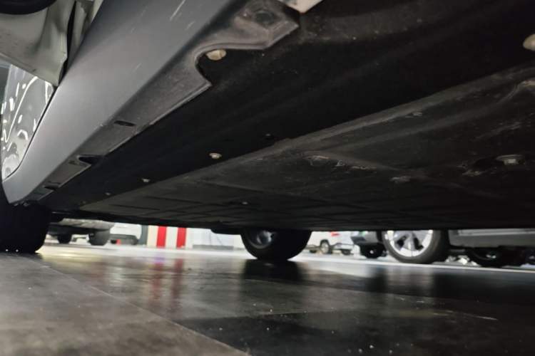 Used Leapmotor C10 2026 605 LiDAR Version Left Side Sill