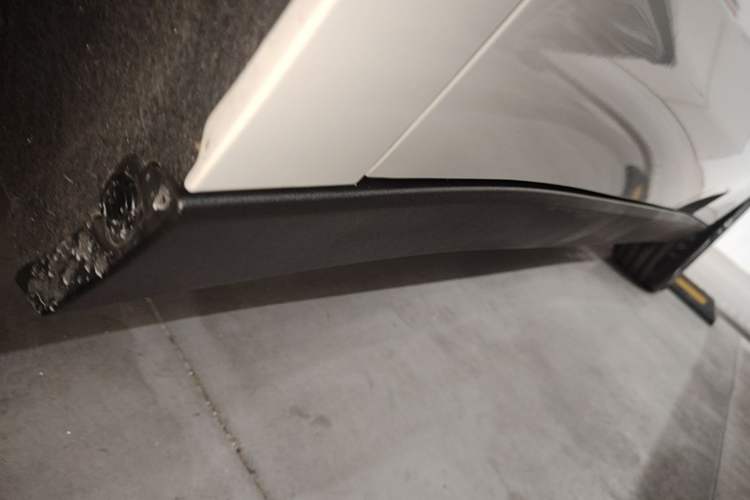 Used Leapmotor C10 2026 605 LiDAR Version Left Side Sill
