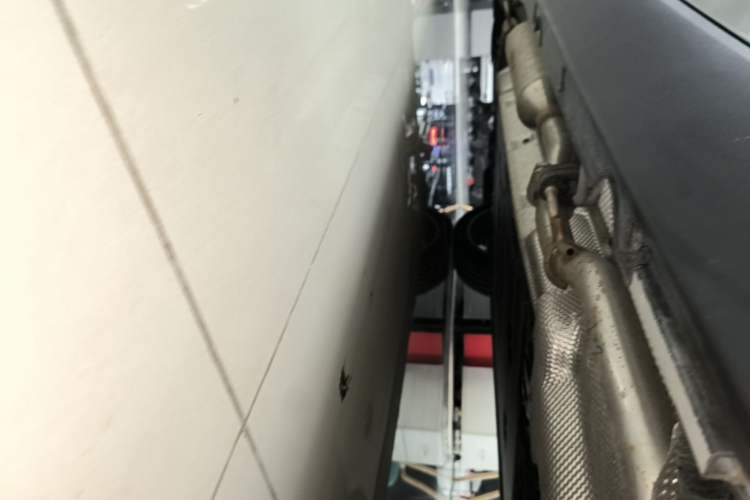 Used Leapmotor C10 2026 210 LiDAR Version Left Side Sill