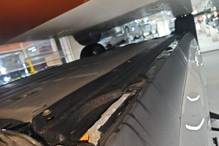 Used Leapmotor C10 2026 605 LiDAR Version Left Side Sill