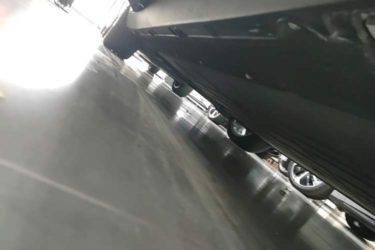 Used Leapmotor C10 2026 605 LiDAR Version Left Side Sill