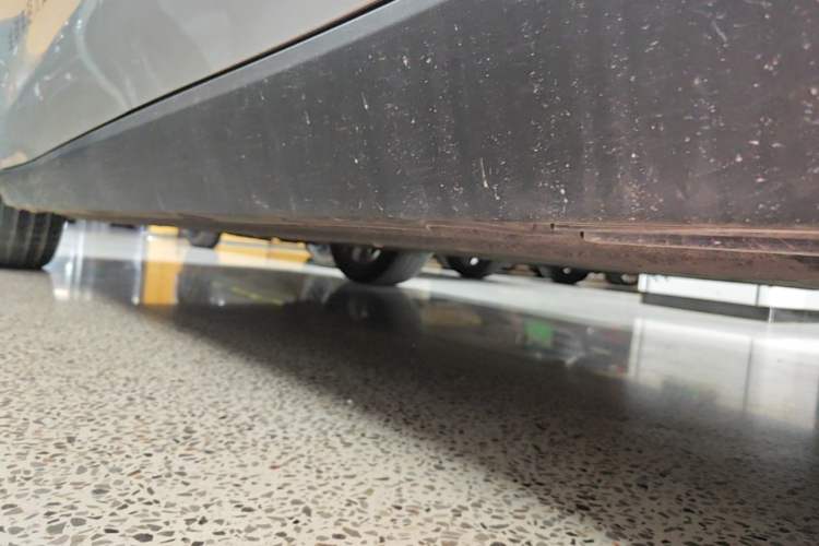 Used Leapmotor C10 2026 605 LiDAR Version Left Side Sill