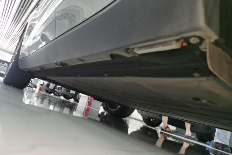 Used Leapmotor C10 2026 605 LiDAR Version Left Side Sill