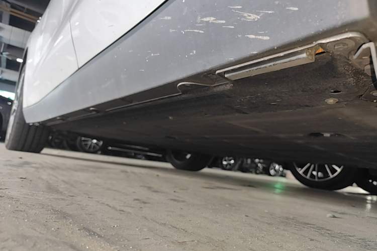Used Leapmotor C10 2026 605 LiDAR Version Left Side Sill